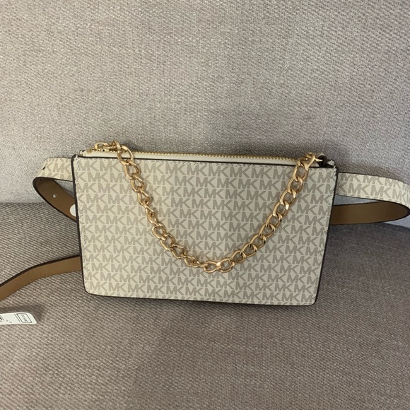 Michael Kors Fanny Pack Belt Bag with Chain Closure - Picture 2 of 3